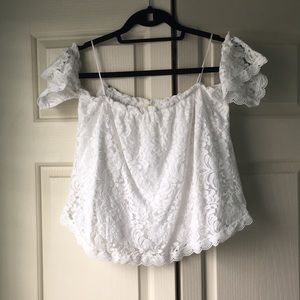 White lace crop top with sleeve